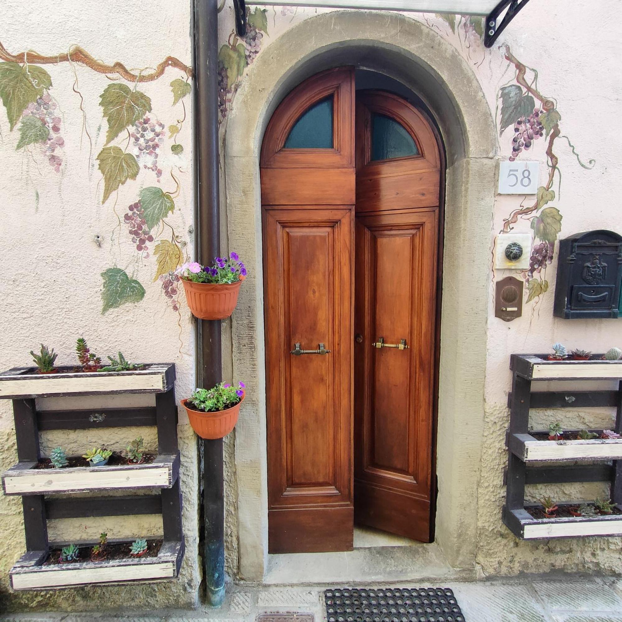 Casa Vacanza In Casentino Биббьена Экстерьер фото